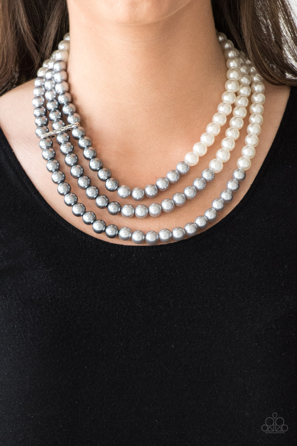 Times Square Starlet - Pearl Necklace