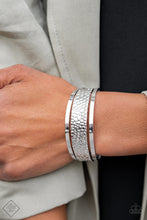 Load image into Gallery viewer, Jungle Jingle - Silver Bracelet - Magnificent Musings
