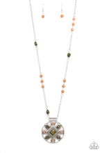 Load image into Gallery viewer, Sierra Showroom - Green Necklace
