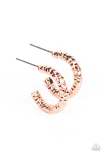 Load image into Gallery viewer, Wandering Wreaths - Copper Earrings
