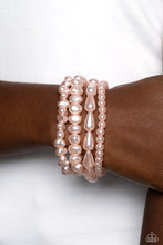 Load image into Gallery viewer, Gossip PEARL - Pink Bracelet
