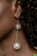 Load image into Gallery viewer, Ballerina Balance - White Earrings
