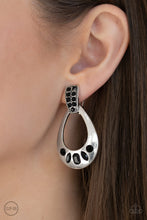 Load image into Gallery viewer, Broker Babe - Black Earrings
