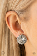 Load image into Gallery viewer, Diamond Duchess - White Earrings
